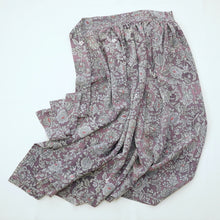 画像をギャラリービューアに読み込む, 縮緬地唐花模様暈し【ギャザーラップスカート】