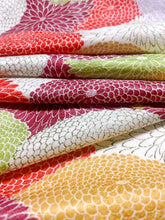 画像をギャラリービューアに読み込む, 菊尽くし模様【タックラップスカート】