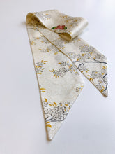 画像をギャラリービューアに読み込む, 桜に蝶模様花弁尽くし地紋【短】