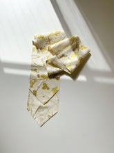 画像をギャラリービューアに読み込む, 菊に芝草模様【長】