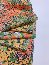 画像をギャラリービューアに読み込む, 寺塔に草花模様【タックラップスカート】