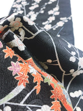 画像をギャラリービューアに読み込む, 破れ地紙に屋敷楓枝梅模様【ギャザーラップスカート】