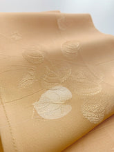 画像をギャラリービューアに読み込む, 葉模様地紋【長】