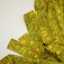 画像をギャラリービューアに読み込む, 花鳥模様【タックラップスカート】