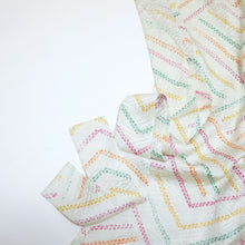 画像をギャラリービューアに読み込む, 幾何学模様【ギャザーラップスカート】