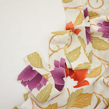 画像をギャラリービューアに読み込む, 花唐草模様【タックラップスカート】