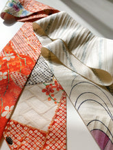 画像をギャラリービューアに読み込む, 大扇に流水模様② 【短】