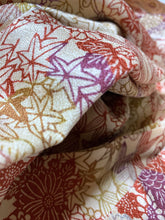 画像をギャラリービューアに読み込む, 流水松菊楓模様【ギャザーラップスカート】