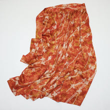 画像をギャラリービューアに読み込む, 絞り抽象花模様【ギャザーラップスカート】