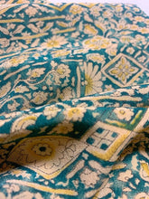 画像をギャラリービューアに読み込む, 絵画風古典模様【タックラップスカート】