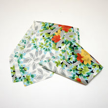 画像をギャラリービューアに読み込む, 灰葉の草花模様【長】