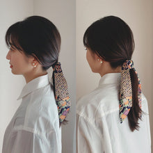 画像をギャラリービューアに読み込む, 古典模様花づくし流水地紋【短】