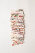 画像をギャラリービューアに読み込む, 総地紋に暈し籠草花模様【ギャザータイプ】