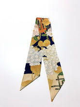 画像をギャラリービューアに読み込む, 雲に草花模様【短より短】①