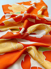 画像をギャラリービューアに読み込む, 【特短】大花の総地紋模様