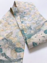 画像をギャラリービューアに読み込む, 椿模様総地紋