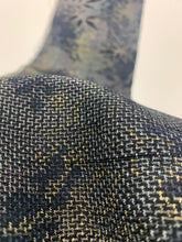 画像をギャラリービューアに読み込む, 枝葉模様織り出し十日町紬着物【M】