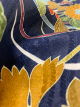 画像をギャラリービューアに読み込む, 藤地紋に総草花模様【M】