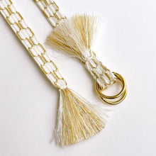 画像をギャラリービューアに読み込む, 金糸の亀甲組締め