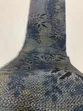 画像をギャラリービューアに読み込む, 枝葉模様織り出し十日町紬着物【M】