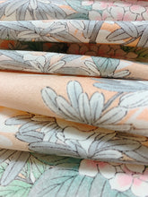 画像をギャラリービューアに読み込む, 枝花薄暈し模様【タックタイプ】