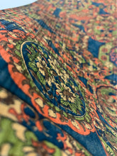 画像をギャラリービューアに読み込む, 絵皿に花模様縦縞地紋【シュッケニ】