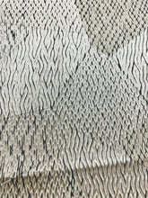 画像をギャラリービューアに読み込む, 板締め絞り切りばめ模様【ギャザータイプ】