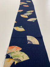 画像をギャラリービューアに読み込む, 暈し花扇模様縦縞地紋【シュッケニ】