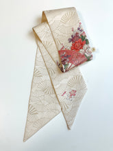 画像をギャラリービューアに読み込む, 金通しの総扇地紋に扇花模様【短】