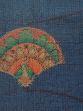 画像をギャラリービューアに読み込む, 抽象孔雀模様手織り節紬【L】