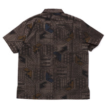 画像をギャラリービューアに読み込む, 大島紬横双亀甲繋ぎに古典寄せ柄【S】