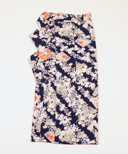 画像をギャラリービューアに読み込む, 読み本に花模様【シュッケニ】