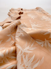 画像をギャラリービューアに読み込む, 草葉模様【シュッケニ】