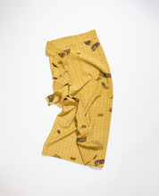 画像をギャラリービューアに読み込む, 破れ色紙に花更紗模様