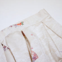 画像をギャラリービューアに読み込む, 金通しに扇に牡丹模様総扇地紋【タックタイプ】