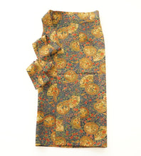 画像をギャラリービューアに読み込む, 草木染絵皿に草花・時代人物模様(証紙あり)【シュッケニ】※丈76㎝