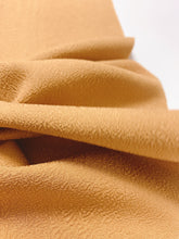 画像をギャラリービューアに読み込む, 松竹梅織り出し一つ家紋の色無地(百貫達雄)【シュッケニ】