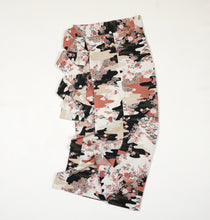 画像をギャラリービューアに読み込む, 御所車に花古典柄模様【シュッケニ】