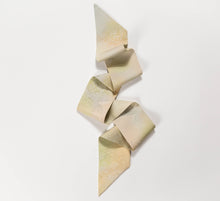 画像をギャラリービューアに読み込む, 花更紗暈し総地紋模様【短】