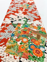 画像をギャラリービューアに読み込む, 色紙に枝梅・菊・楓模様【シュッケニ】