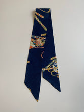 画像をギャラリービューアに読み込む, 花鼓に横笛模様【短】①