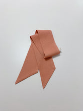 画像をギャラリービューアに読み込む, 織出し無地着物