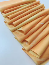 画像をギャラリービューアに読み込む, 線描き暈し模様【ギャザータイプ】