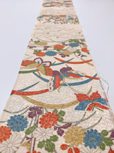 画像をギャラリービューアに読み込む, 菊に荻蝶模様総楓地紋【シュッケニ】