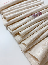 画像をギャラリービューアに読み込む, 金通しに扇に牡丹模様総扇地紋【タックタイプ】