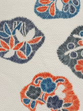 画像をギャラリービューアに読み込む, 縮緬地枝梅に桔梗模様【シュッケニ】