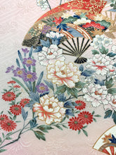 画像をギャラリービューアに読み込む, 金彩い花扇総地紋【タックタイプ】