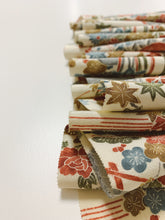 画像をギャラリービューアに読み込む, 屋敷に草花模様【タックタイプ】