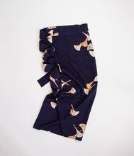 画像をギャラリービューアに読み込む, 中啓模様に楓総地紋