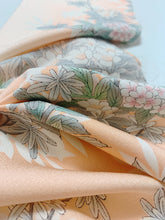 画像をギャラリービューアに読み込む, 枝花薄暈し模様【タックタイプ】